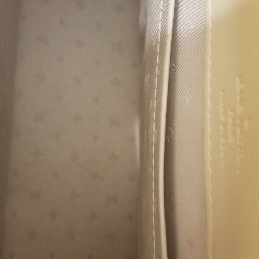 LOUIS VUITTON Suhali Le Talentueux White - Picture 11 of 12
